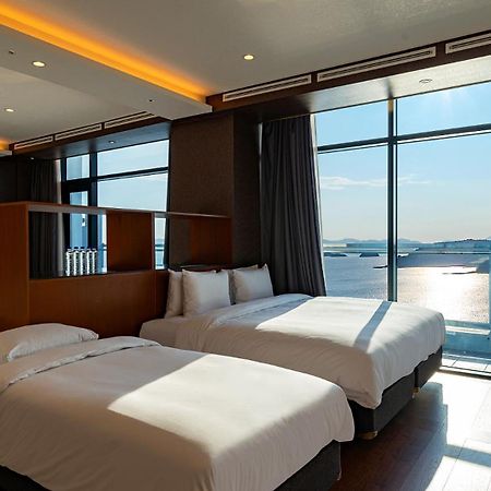 Hotel Jcs Yeosu Zewnętrze zdjęcie