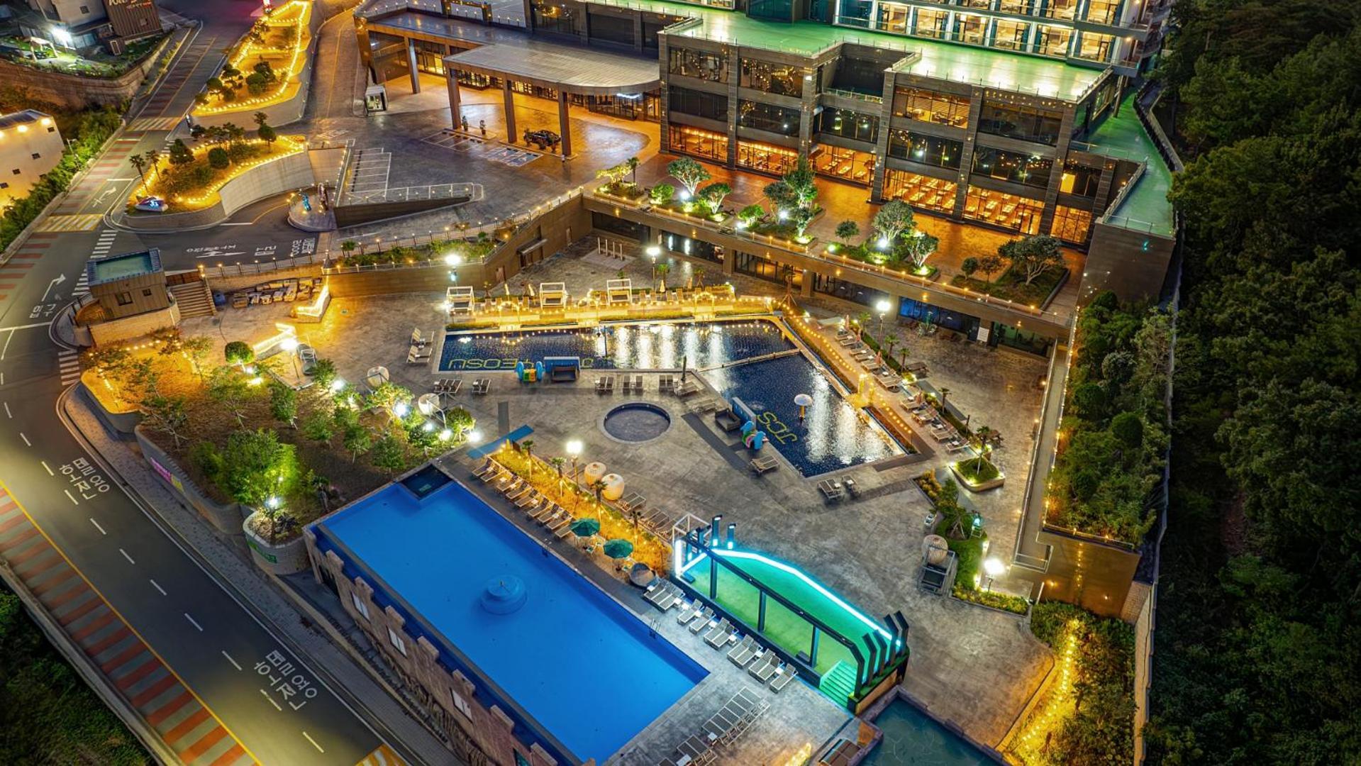 Hotel Jcs Yeosu Zewnętrze zdjęcie