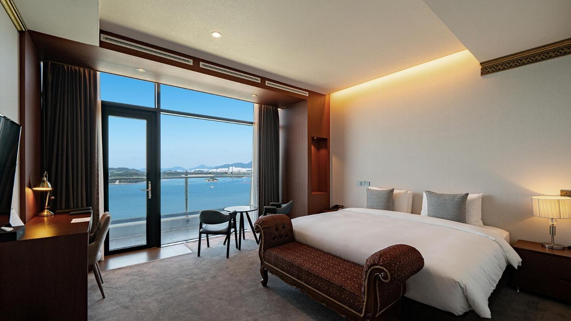 Hotel Jcs Yeosu Zewnętrze zdjęcie