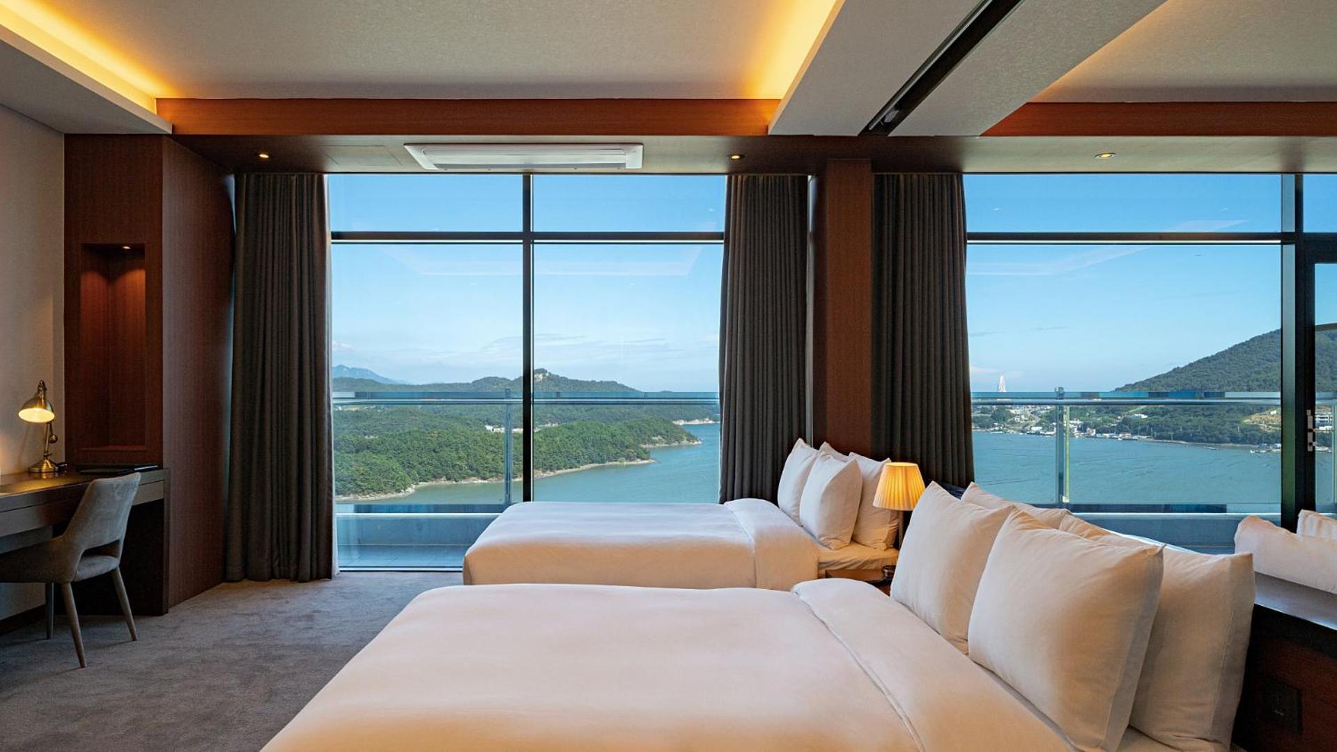Hotel Jcs Yeosu Zewnętrze zdjęcie