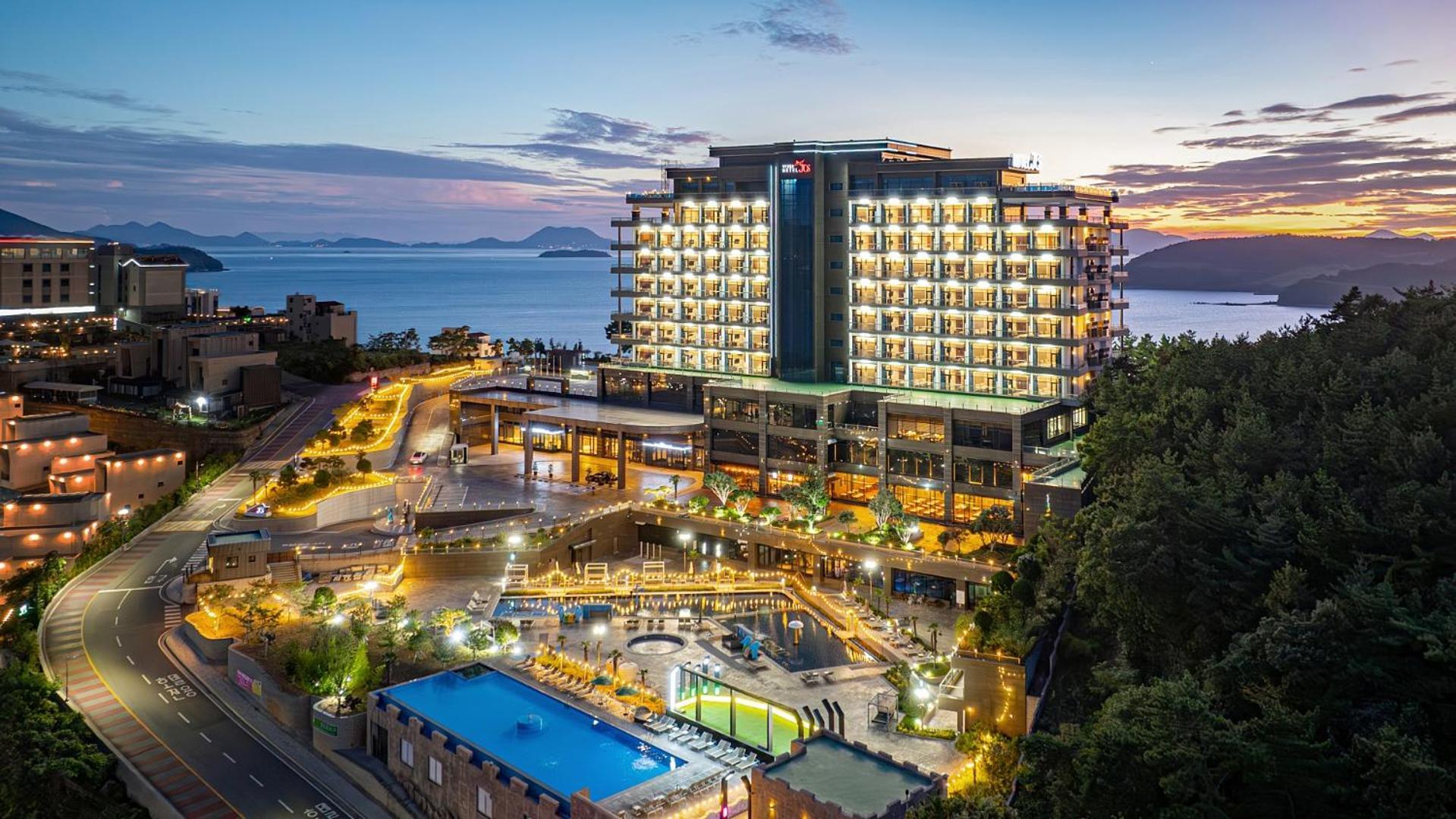 Hotel Jcs Yeosu Zewnętrze zdjęcie