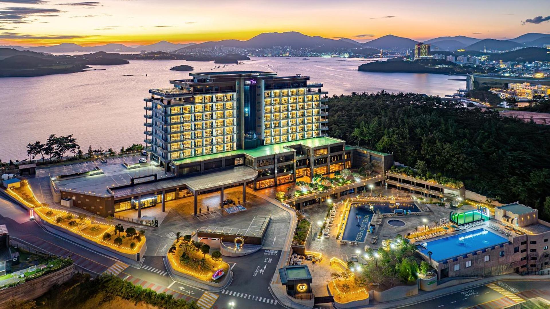 Hotel Jcs Yeosu Zewnętrze zdjęcie